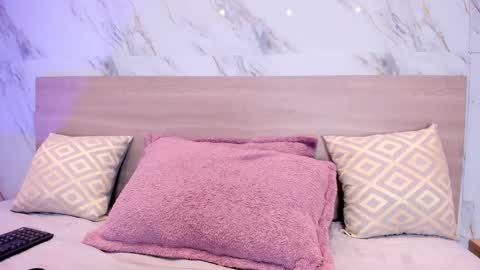 SOFI  online show from January 12, 8:25 pm