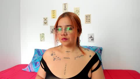sofiaortizx online show from January 7, 1:14 pm