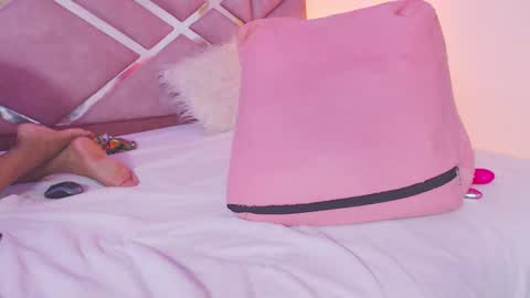 Snapshot of sofiarou chatting on September 18, 4:44 am Sofia online show from September 18, 4:44 am