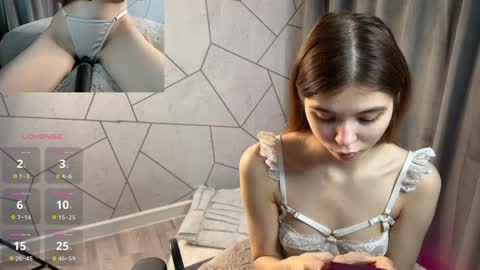 Snapshot of sofiasuper chatting on January 28, 5:54 am Sofia online show from January 28, 5:54 am