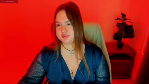 sofiawetsweet online show from February 25, 7:40 am