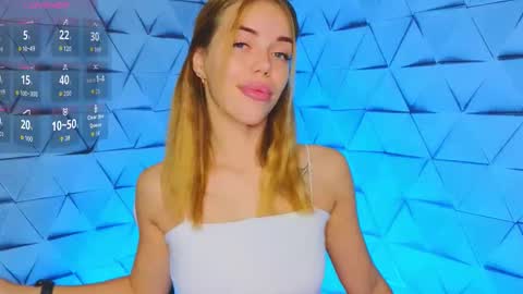 Sofie online show from September 18, 3:49 am