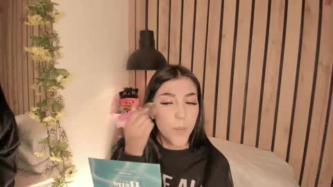 Sofie online show from December 21, 7:18 pm