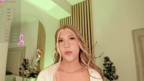 Sofie online show from December 23, 3:44 pm