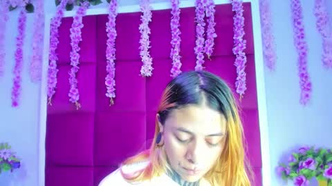 sofii_anal_ online show from October 2, 2:49 am