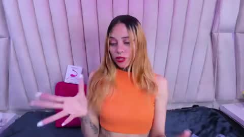 sofii_anal_ online show from October 12, 3:31 am