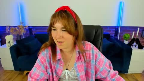 Snapshot of sofii_darling chatting on September 14, 4:38 pm sofii_darling online show from September 14, 4:38 pm