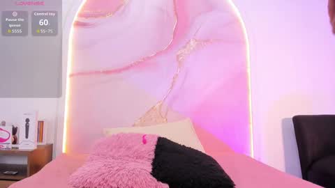 Snapshot of sofii_lopezz chatting on September 24, 11:31 am Sofii Lopezz online show from September 24, 11:31 am