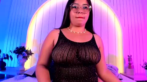 Sofii Lopezz online show from December 16, 11:33 am