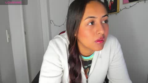 Snapshot of sofiia_rodriguez chatting on February 19, 2:01 pm sofiia rodriguez online show from February 19, 2:01 pm