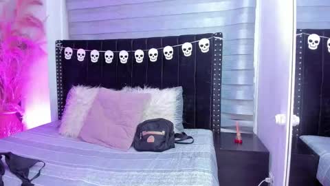 Snapshot of sofiia_rubb chatting on October 22, 5:12 am Sofia online show from October 22, 5:12 am