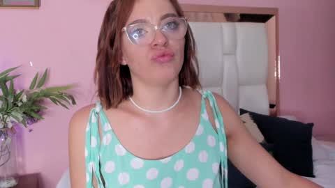 Sofi agudelo online show from January 19, 1:55 pm