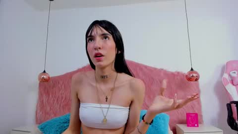 sofitens online show from October 6, 6:56 pm