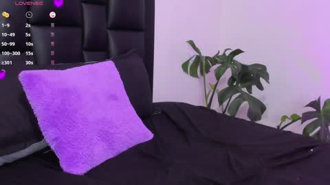   online show from December 29, 1:38 pm
