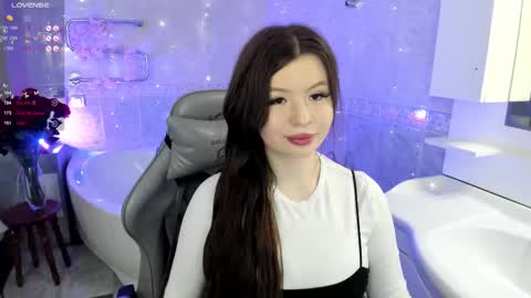 sofiyamil online show from October 21, 3:21 am