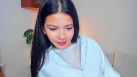 Snapshot of softlyy_bold chatting on October 8, 7:13 am Alice online show from October 8, 7:13 am