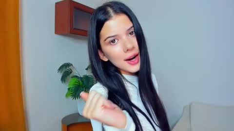 Snapshot of softlyy_bold chatting on September 12, 6:57 am Alice online show from September 12, 6:57 am