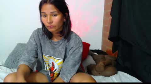  Sofy  online show from January 8, 1:53 am