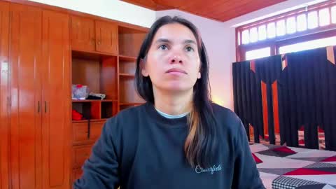 Soffyy  online show from September 16, 1:08 pm