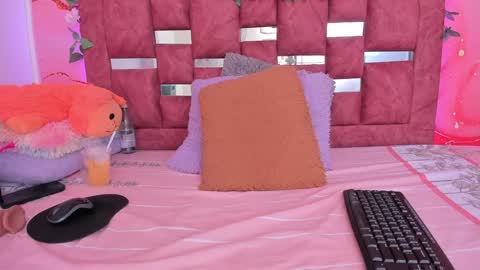 Snapshot of sol_stephanny chatting on January 13, 6:16 pm Sol online show from January 13, 6:16 pm