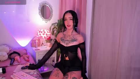 solecito online show from March 8, 1:35 am