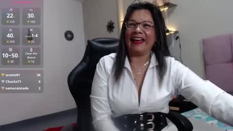 Snapshot of solveganaciente chatting on September 20, 3:27 am solveganaciente online show from September 20, 3:27 am