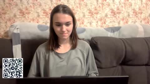 Hello My name is Jane  im new model here and little but shy but curious. online show from November 3, 8:02 pm