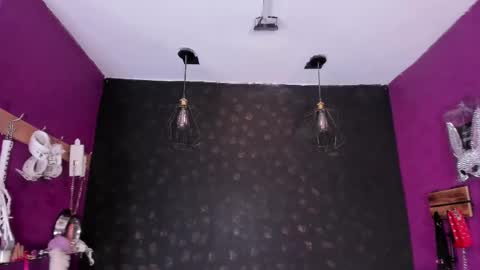 Snapshot of sommer_alexa chatting on October 7, 7:18 pm Alexa online show from October 7, 7:18 pm