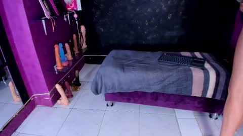 Snapshot of sommer_alexa chatting on September 23, 4:16 pm Alexa online show from September 23, 4:16 pm