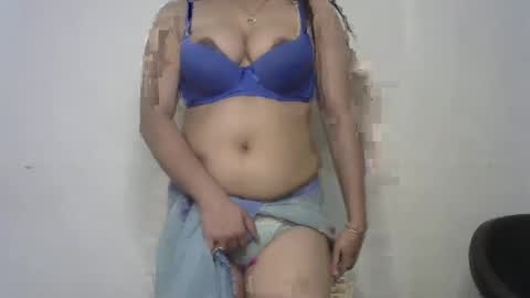 Snapshot of sonali_sweet chatting on January 21, 2:33 am Sonali online show from January 21, 2:33 am