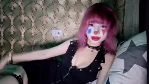 sonastrumpf online show from July 27, 10:40 pm