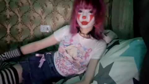 sonastrumpf online show from July 24, 9:55 pm