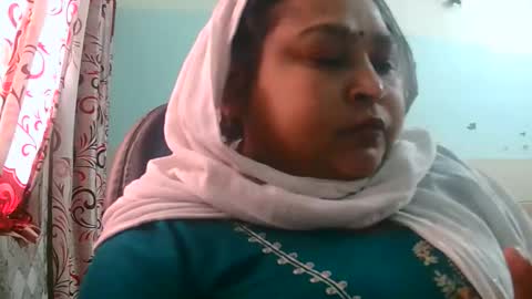 soni88888 online show from March 17, 7:34 am