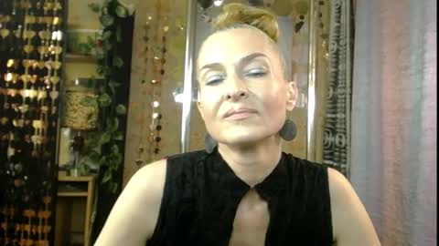 Sonia online show from May 29, 2:48 pm