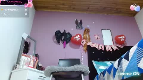 Snapshot of sonialatin69 chatting on February 19, 10:31 pm sonialatin69 online show from February 19, 10:31 pm