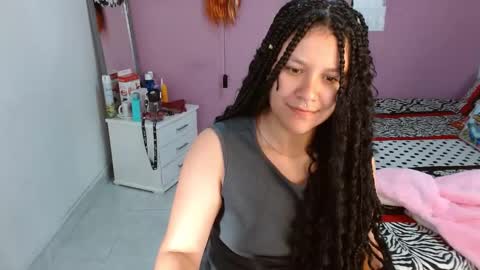 Snapshot of sonialatin69 chatting on January 7, 12:20 pm sonialatin69 online show from January 7, 12:20 pm