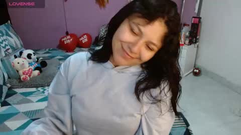 Snapshot of sonialatin69 chatting on March 8, 12:07 pm sonialatin69 online show from March 8, 12:07 pm