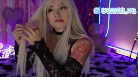 Sonnie online show from February 18, 1:54 pm