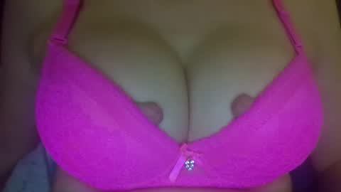 Snapshot of sonnyalee chatting on October 28, 8:35 pm Sonnya online show from October 28, 8:35 pm