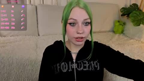 Your ghost wife online show from February 8, 10:56 pm