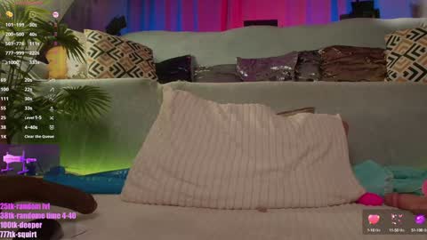 Snapshot of sonya_keller chatting on September 23, 12:09 am Sonya online show from September 23, 12:09 am