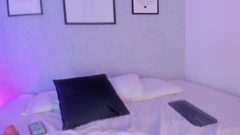 Sophia online show from December 28, 8:04 pm