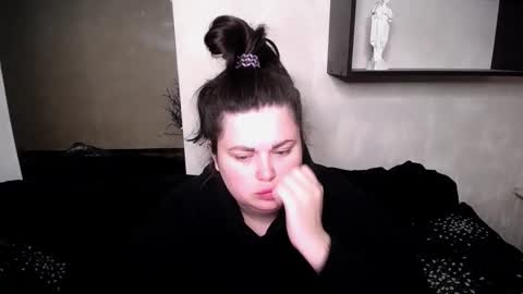 Snapshot of sophia__olsen chatting on October 16, 7:00 am sophia__olsen online show from October 16, 7:00 am