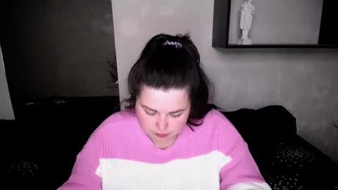 Snapshot of sophia__olsen chatting on October 19, 5:53 am sophia__olsen online show from October 19, 5:53 am