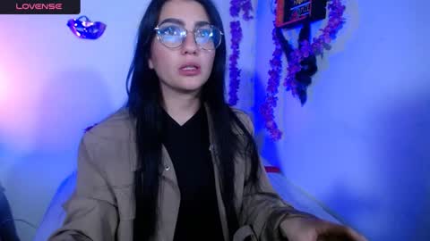 sophia hottie online show from January 10, 9:55 am
