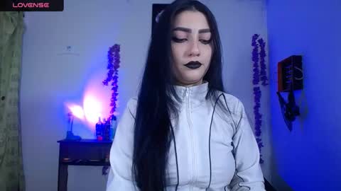 sophia hottie online show from December 31, 6:24 pm