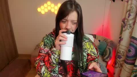 sophia_grants online show from March 3, 2:06 am