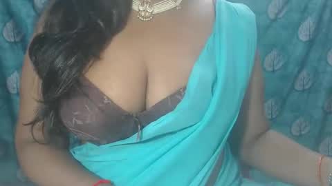 Snapshot of sophia_indian chatting on September 15, 7:27 am Sophia Tamil online show from September 15, 7:27 am