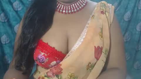 Snapshot of sophia_indian chatting on September 18, 5:28 am Sophia Tamil online show from September 18, 5:28 am