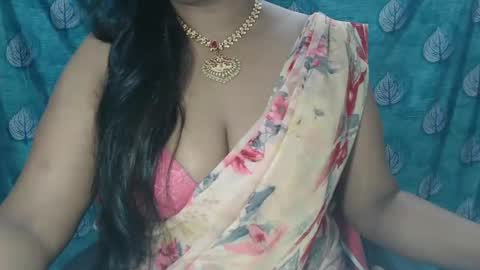 Snapshot of sophia_indian chatting on March 6, 5:03 am Sophia Tamil online show from March 6, 5:03 am
